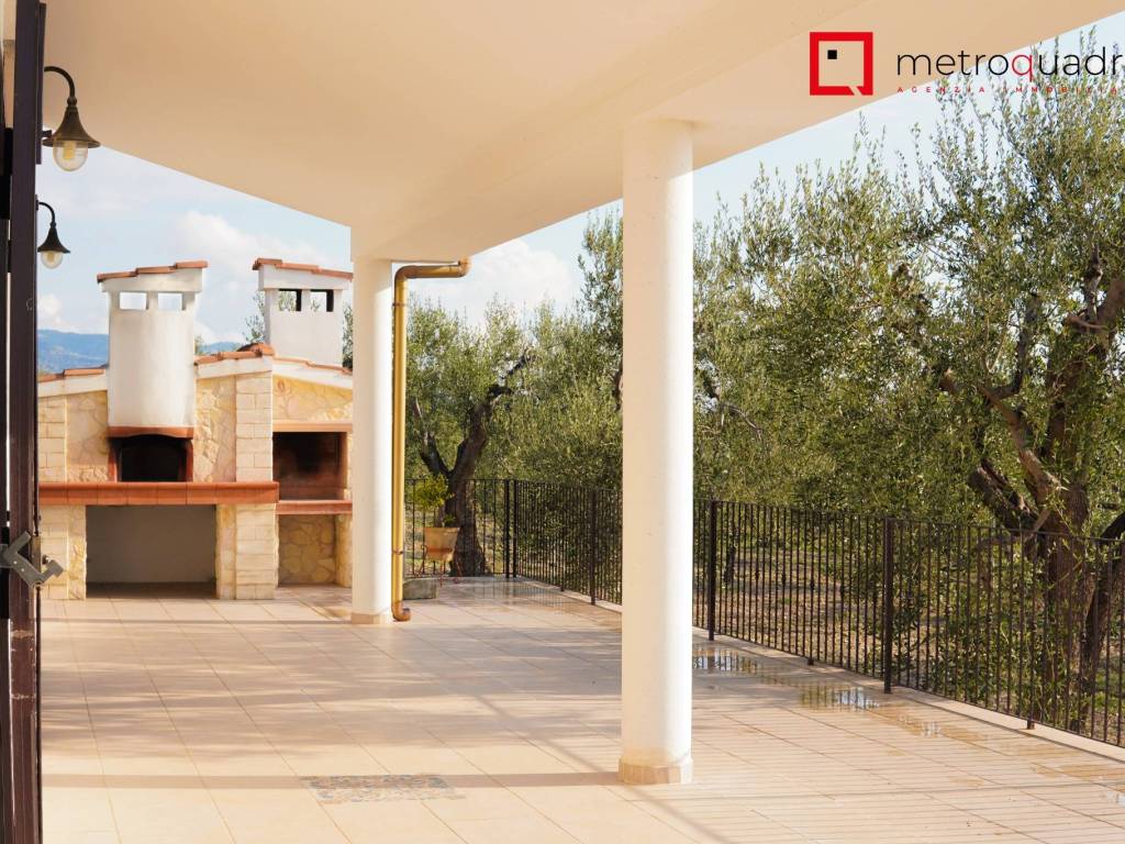 Villa a Monte sant'angelo in macchia pace - Foto 3