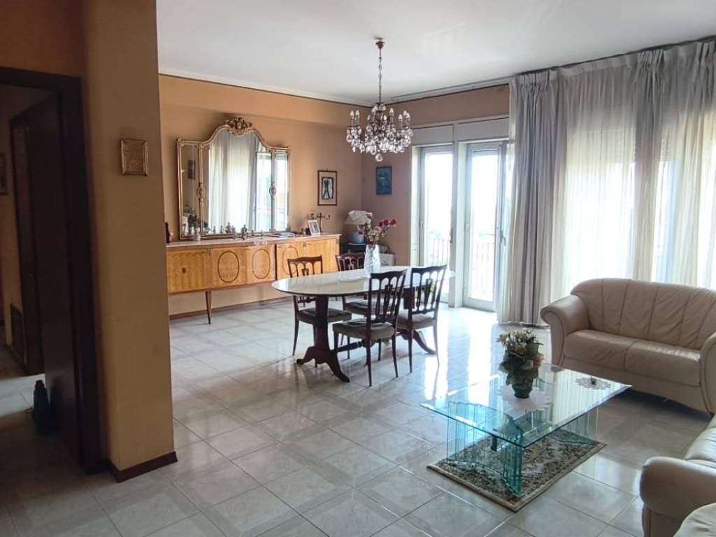 Appartamento a Catania in Via Carlo Marcellino, 4 - Foto 2