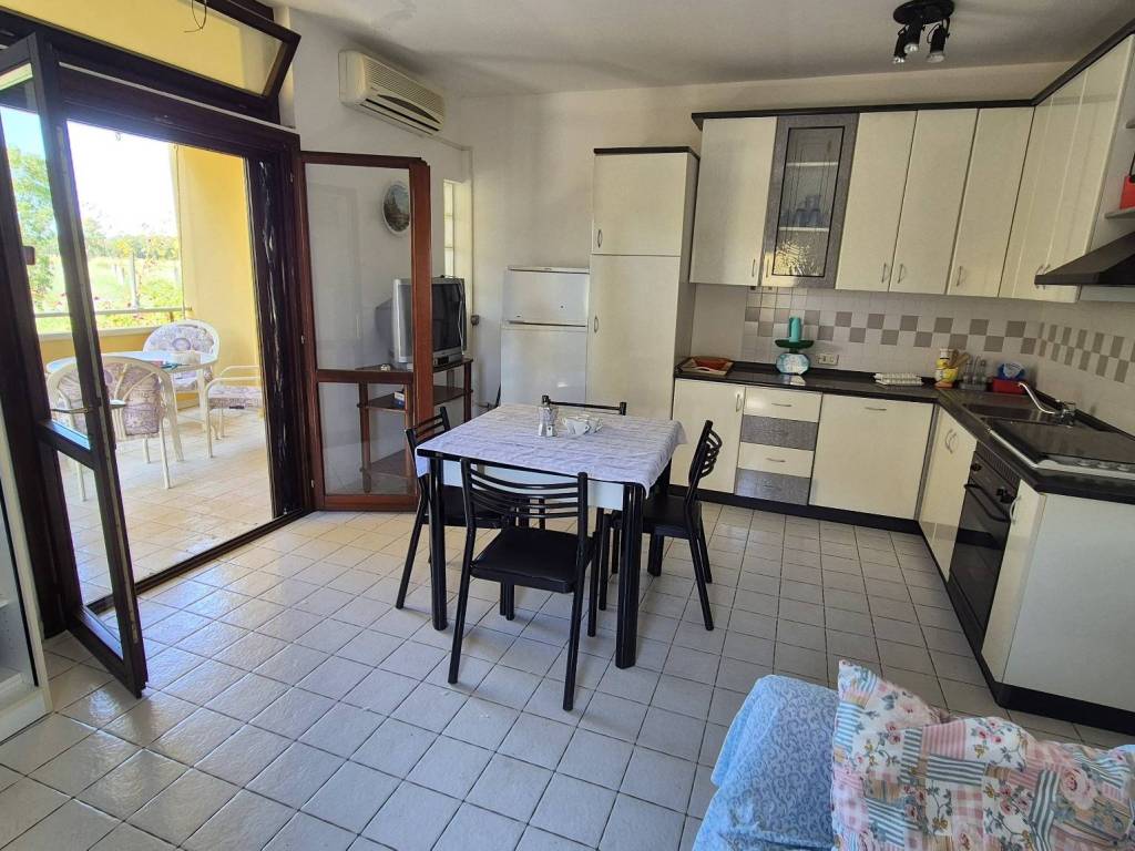 Appartamento a Bernalda in Strada Provinciale Bernalda-Metaponto - Foto 5