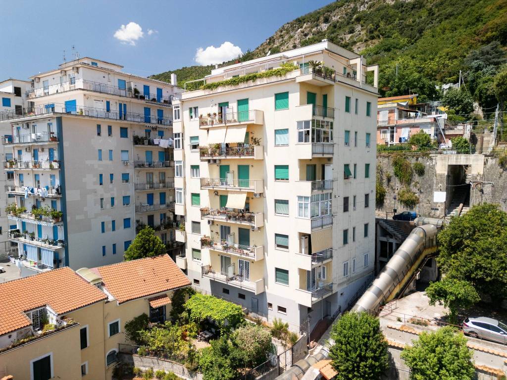 Appartamento a Salerno in Via Madonna del Monte, 29 - Foto 3