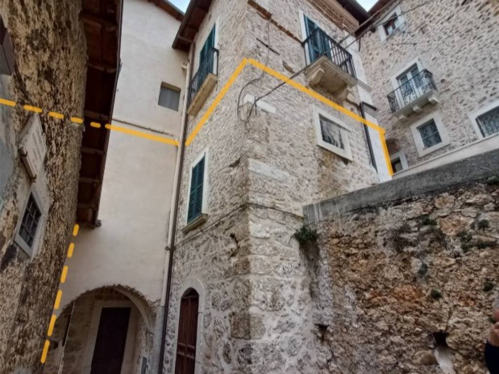 Casa indipendente a Calascio in Centro Storico - Foto 2