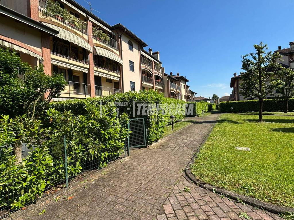 Appartamento a Lodi in Via 2 Giugno 1 - Foto 2