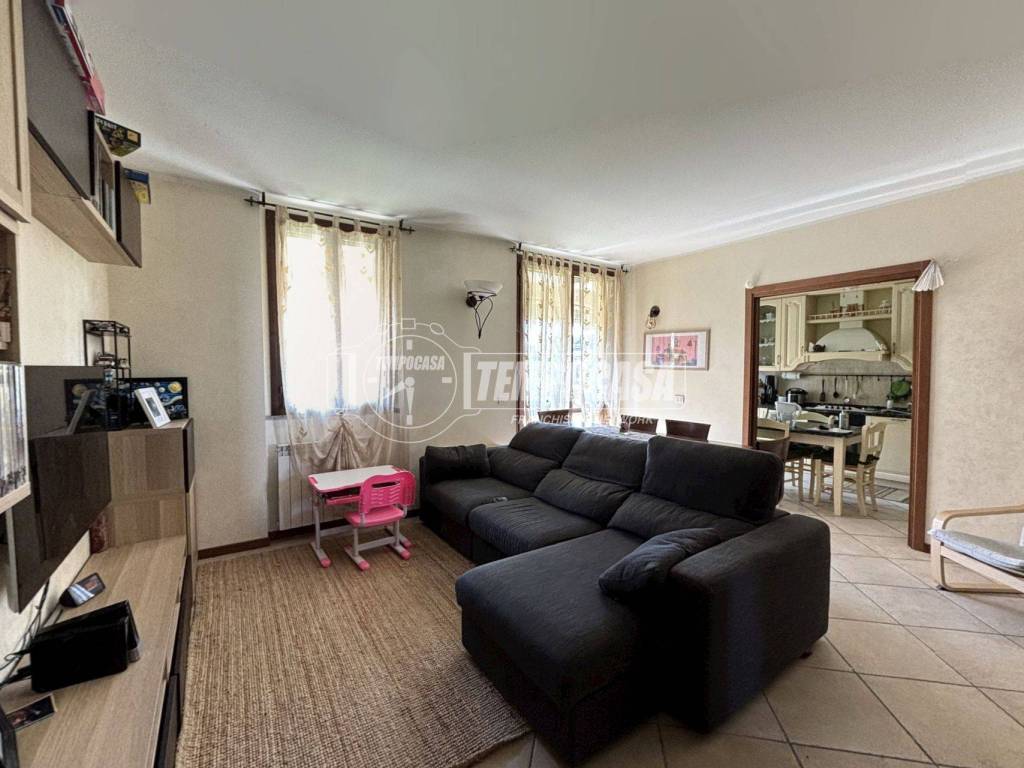 Appartamento a Lodi in Via 2 Giugno 1 - Foto 5