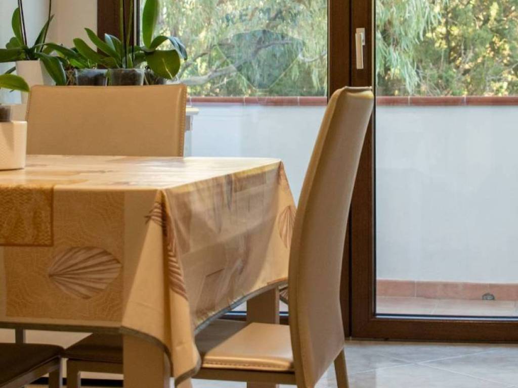 Appartamento a Carbonia in Via Liguria, 39 - Foto 2