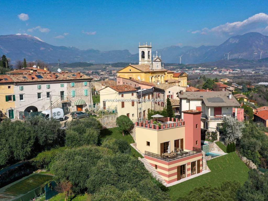 Villa a Cavaion veronese in Via Belvedere - Foto 3