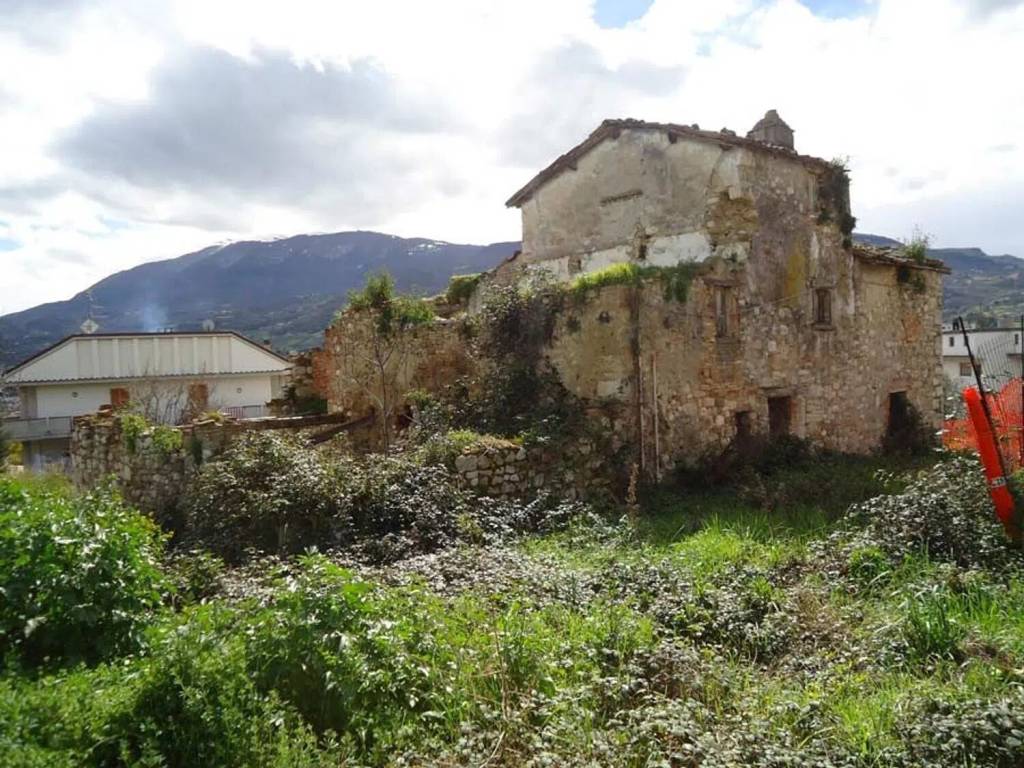 Villa a Ascoli piceno in Area Residenziale Monticelli Alto Monticelli-Brecciarolo-Poggio Di Bretta - Foto 3