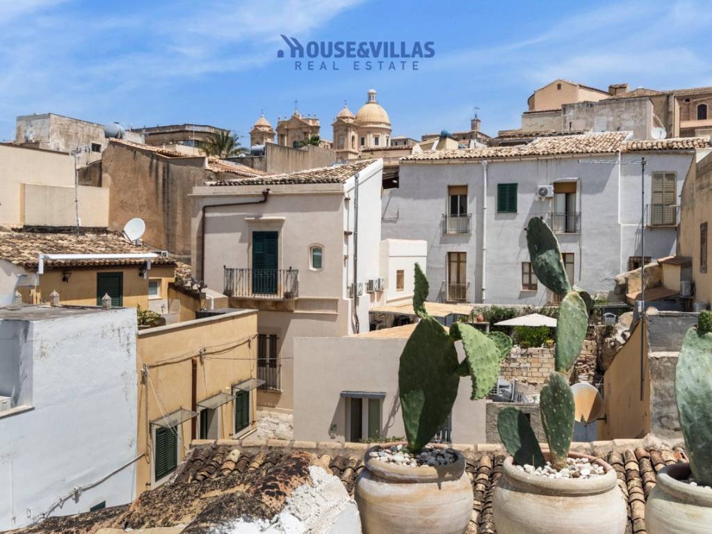 Casa indipendente a Noto in Via Giuseppe Zanardelli - Foto 2