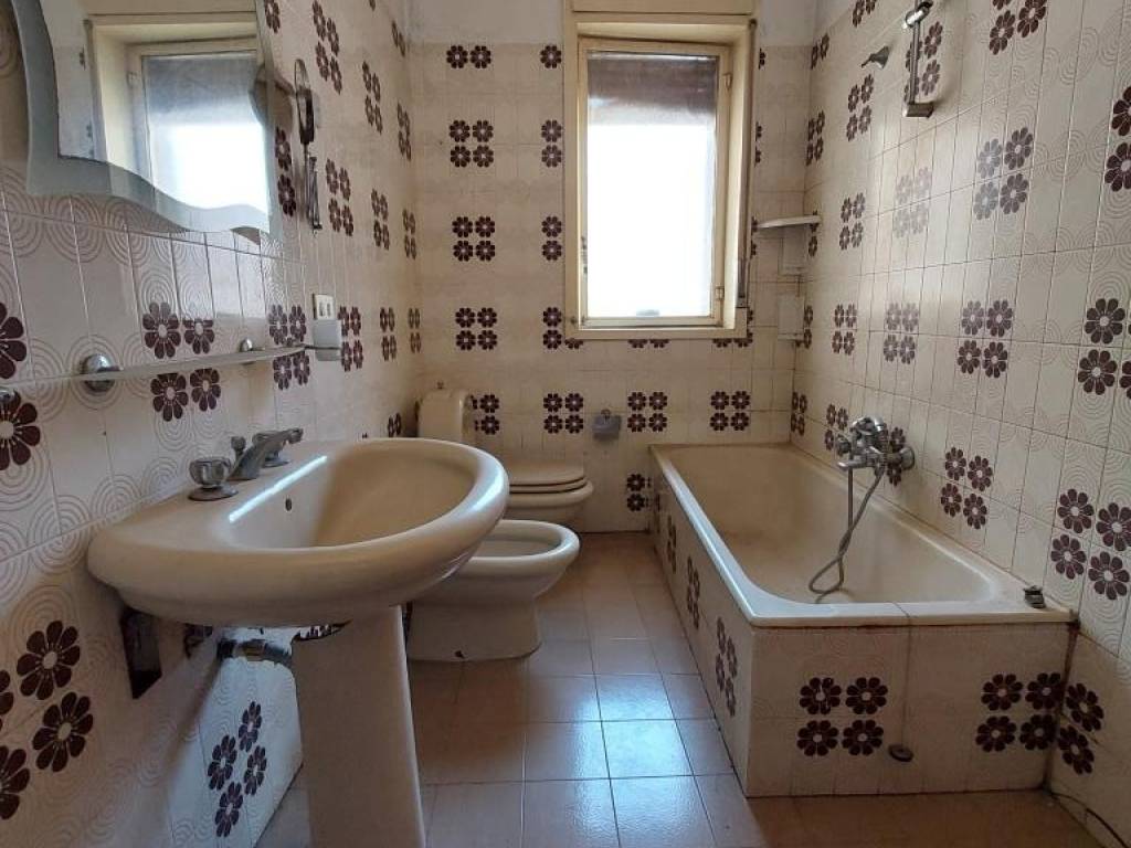 Appartamento a Trecastagni in Via Francesco Crispi - Foto 4