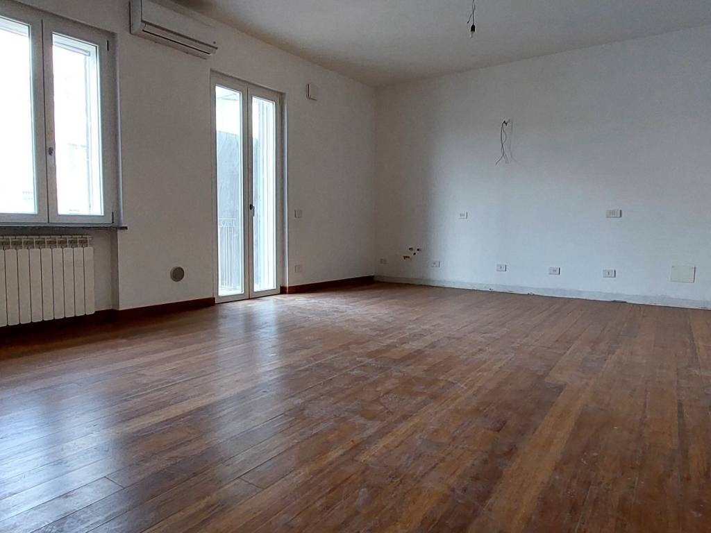 Appartamento a Valenza in Viale Tancredi Galimberti - Foto 2