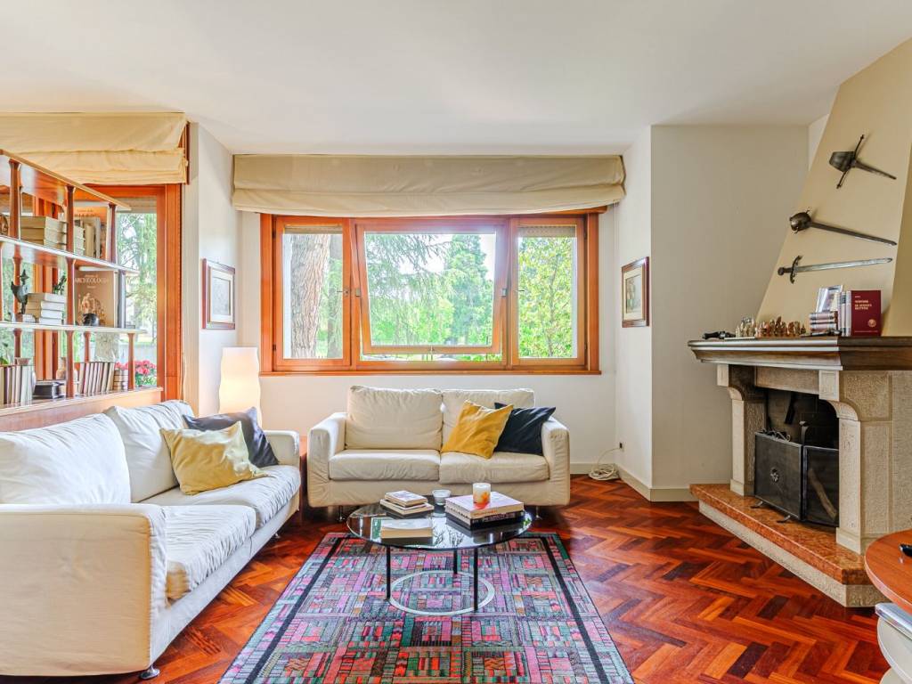 Appartamento a Montecatini-terme in Via Pergolesi - Foto 3