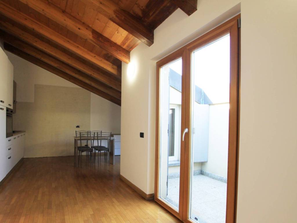 Appartamento a Oggiono in Via 25 Aprile - Foto 4