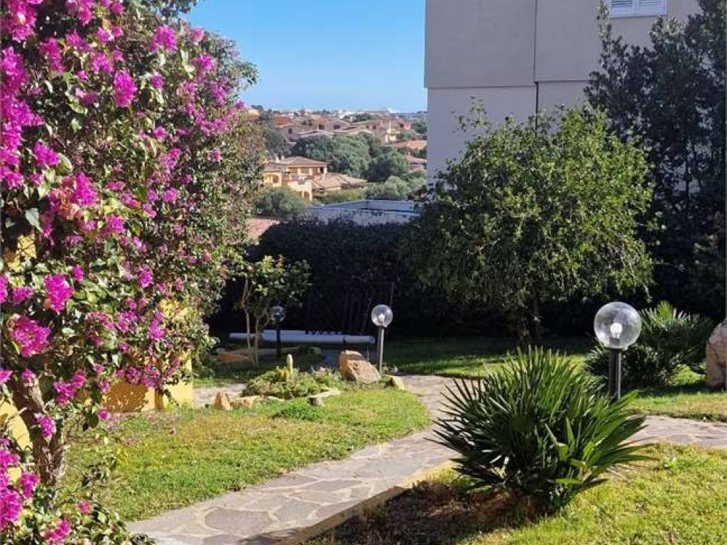 Appartamento a Golfo aranci in via I Mirti, 34 - Foto 4