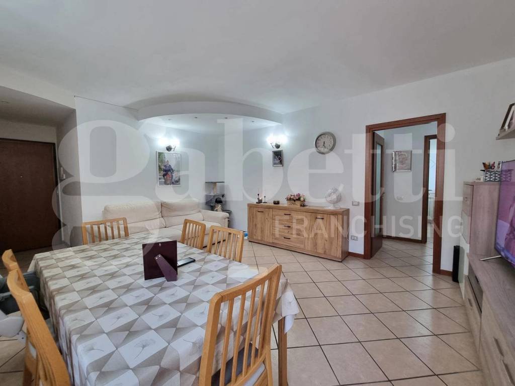 Appartamento a Lecco in via Rovinata, 37 - Foto 5