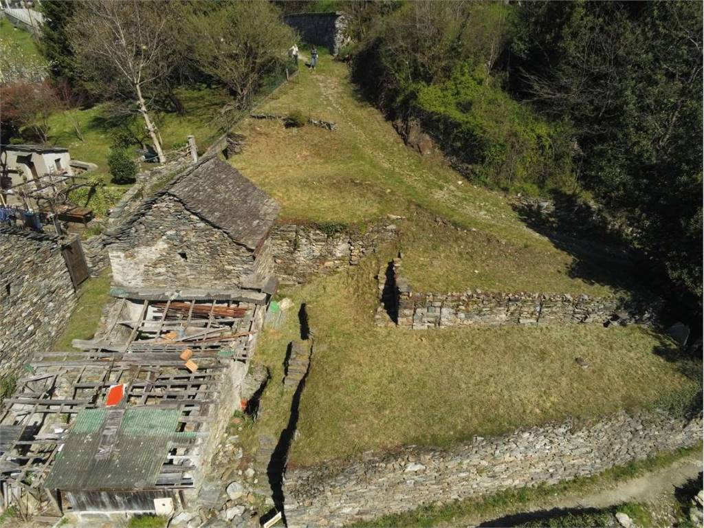 Rustico / casale a Vogogna in Strada di Genestredo La Rocca, SNC - Foto 2