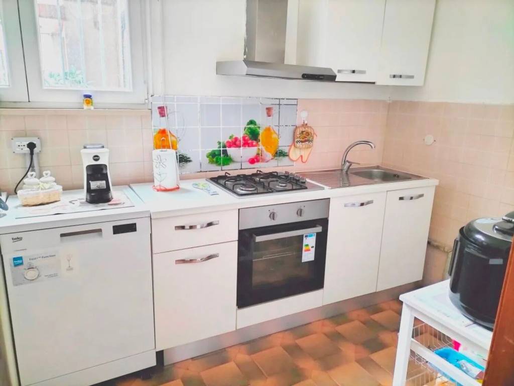 Villa a Giulianova in Via Edmondo De Amicis, 15 - Foto 2