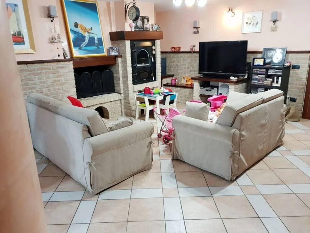 Villa a Giulianova in Via Pellicciardi, 3 - Foto 4