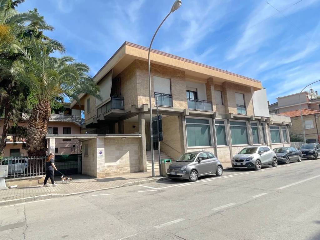 Appartamento a San benedetto del tronto in Via del Mare, 5 - Foto 3