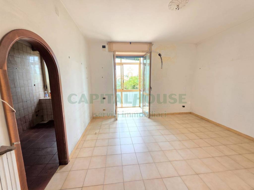 Appartamento a Caserta in Via Giuseppe Buonocore, 5 - Foto 2