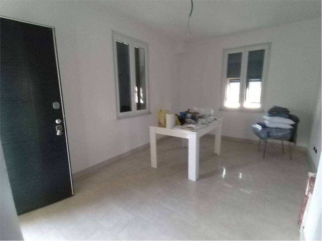 Appartamento a Sarzana in via turì - Foto 2