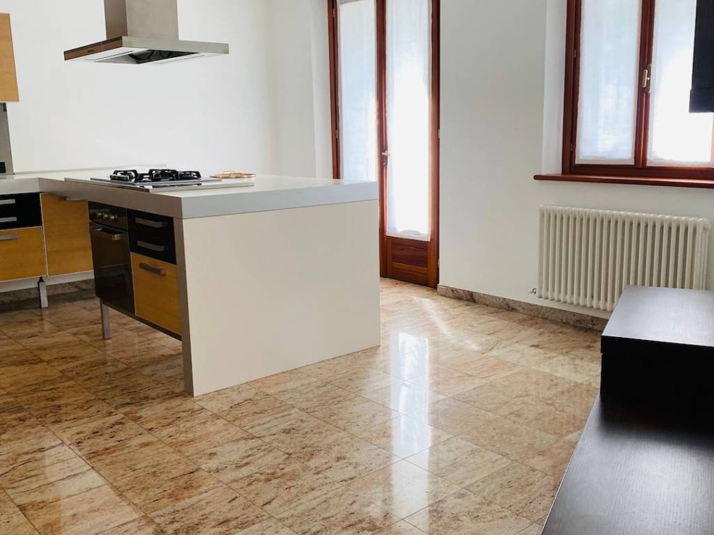 Appartamento a Udine in Via Giuseppe Mazzini, 20 - Foto 3