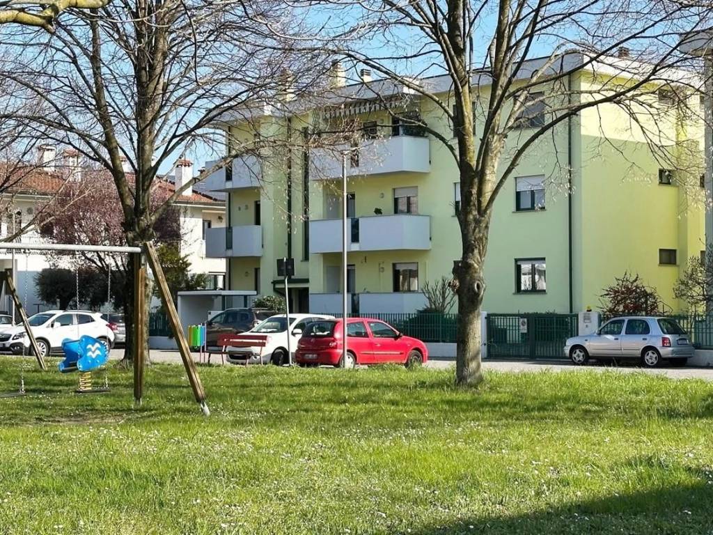 Palazzo / stabile a Turriaco in Via Evangelista Torricelli, 7 - Foto 2