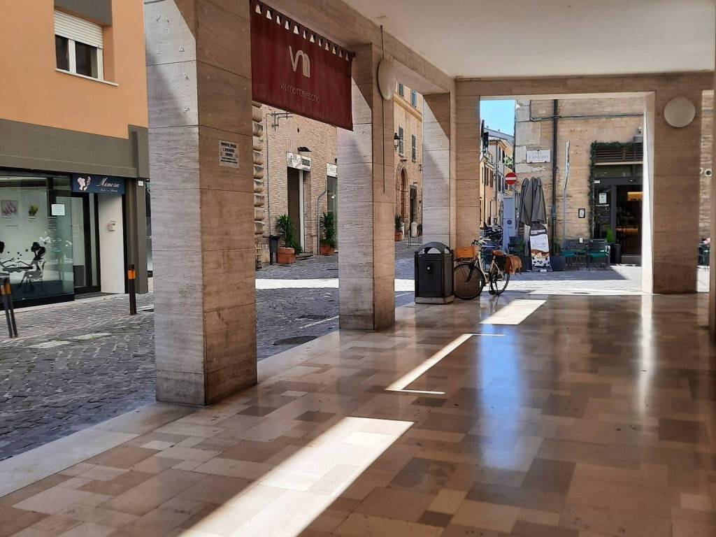 Appartamento a Fano in Via Montevecchio - Foto 2