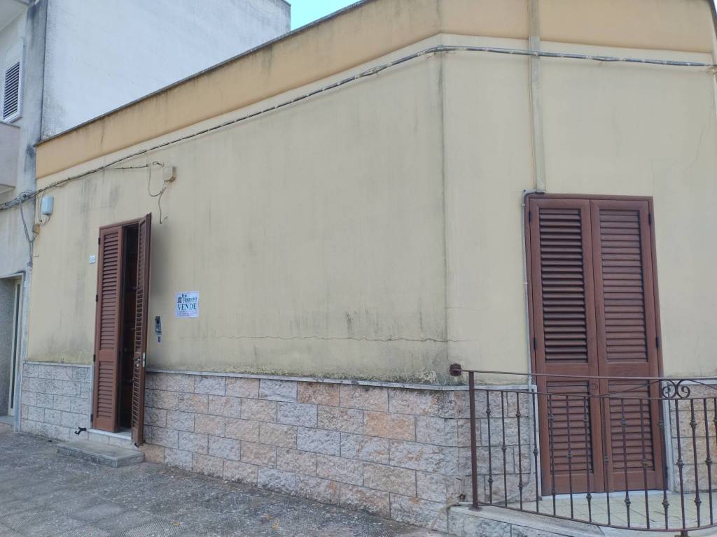 Appartamento a San donaci in Via Cellino, 206 - Foto 3