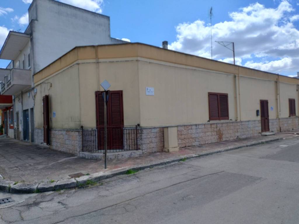 Appartamento a San donaci in Via Cellino, 206 - Foto 4