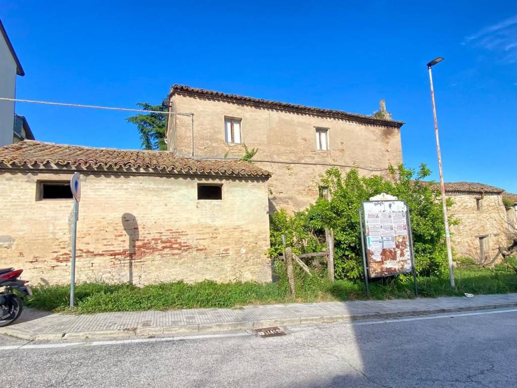 Rustico / casale a Loreto in Via Carpine, 25 - Foto 2