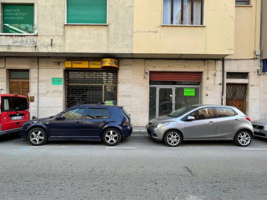 Immobile a San benedetto del tronto in Via Curzi, 13 - Foto 3