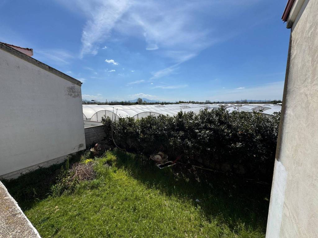 Villa a Santa maria capua vetere in Via Napoli, 29 - Foto 3