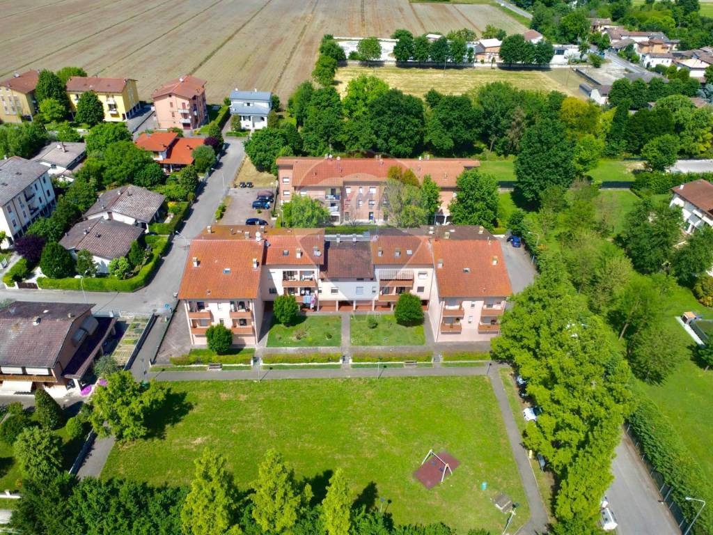 Appartamento a Cadelbosco di sopra in Via Monsignor Romero, 38 - Foto 3