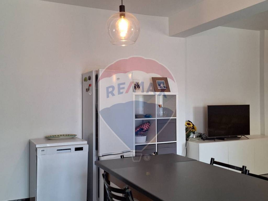 Appartamento a Rosolini in viale Ins. R. Errante, 1 - Foto 4