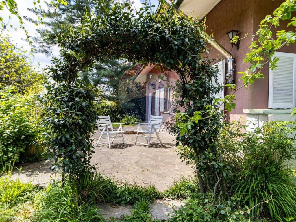 Villa a Casatenovo in via San Gaetano, 63 - Foto 4