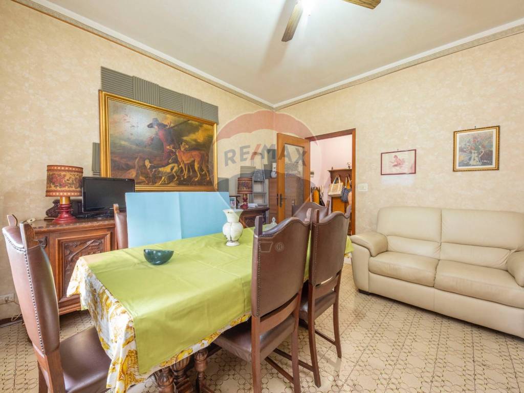 Appartamento a Catania in Via Aci Castello, 13 - Foto 3