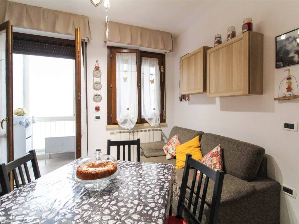 Appartamento a Cecina in Via Ersilio Ambrogi - Foto 3