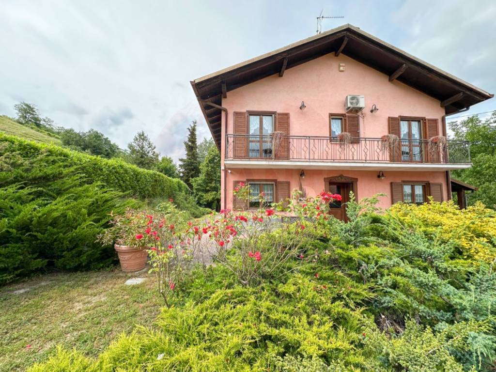 Villa a Monastero bormida in Regione Scandolisio - Foto 5