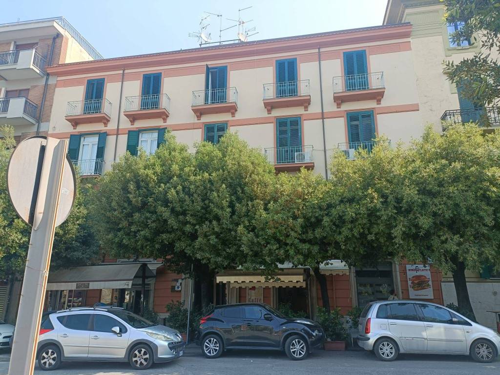 Appartamento a Benevento in Viale degli Atlantici - Foto 2