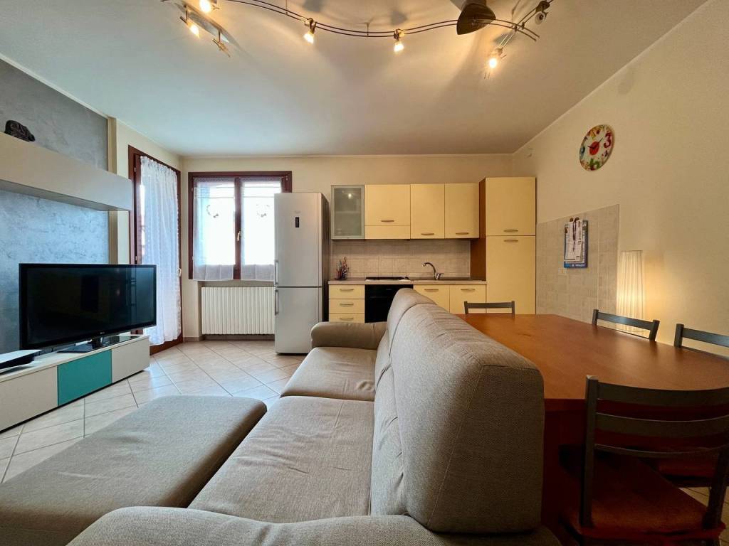 Appartamento a Villafranca di verona in Via Tione, 7 - Foto 2