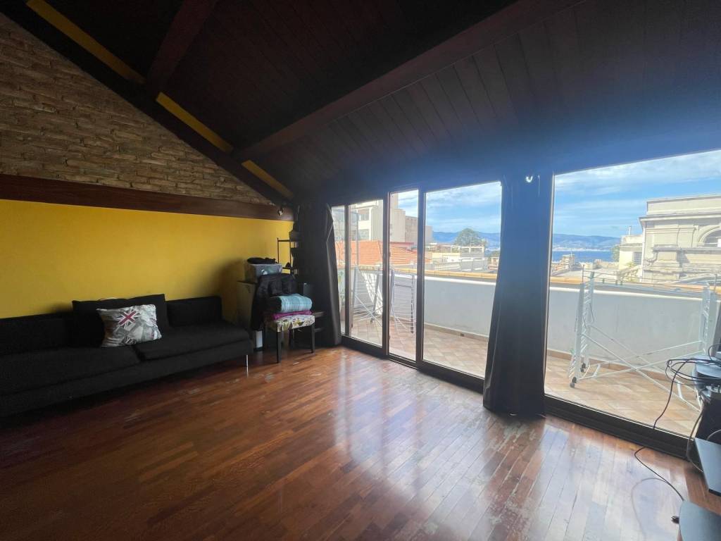 Loft / open space a Reggio calabria in Via Demetrio Tripepi - Foto 3