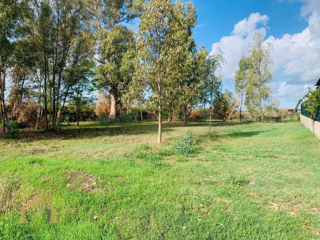 Terreno a Aprilia in Via VALFURVA - Foto 4