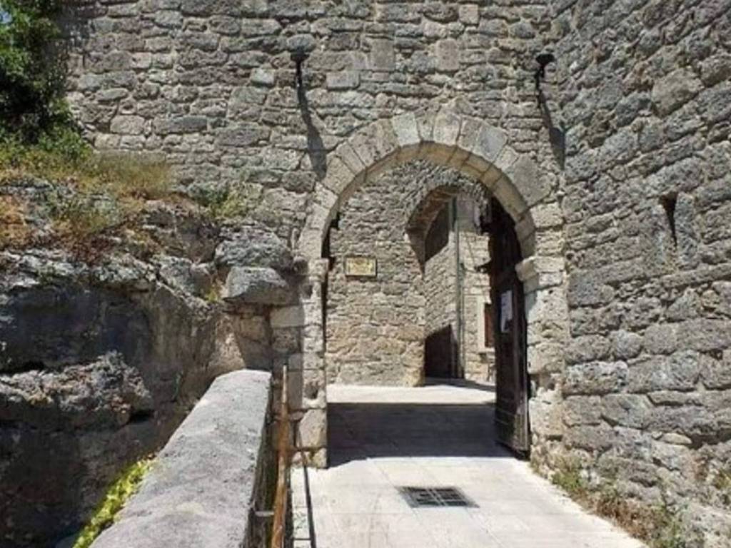 Rustico / casale a Ascoli piceno in Frazione Castel Trosino, 11 - Foto 2