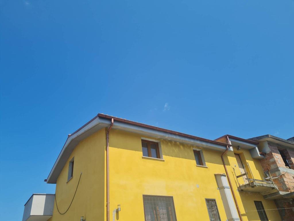 Appartamento a Fara in sabina in Via delle Querce, 9 - Foto 2