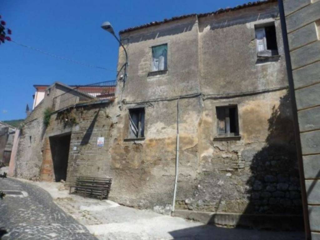 Casa indipendente a Airola in via Castello - Foto 3