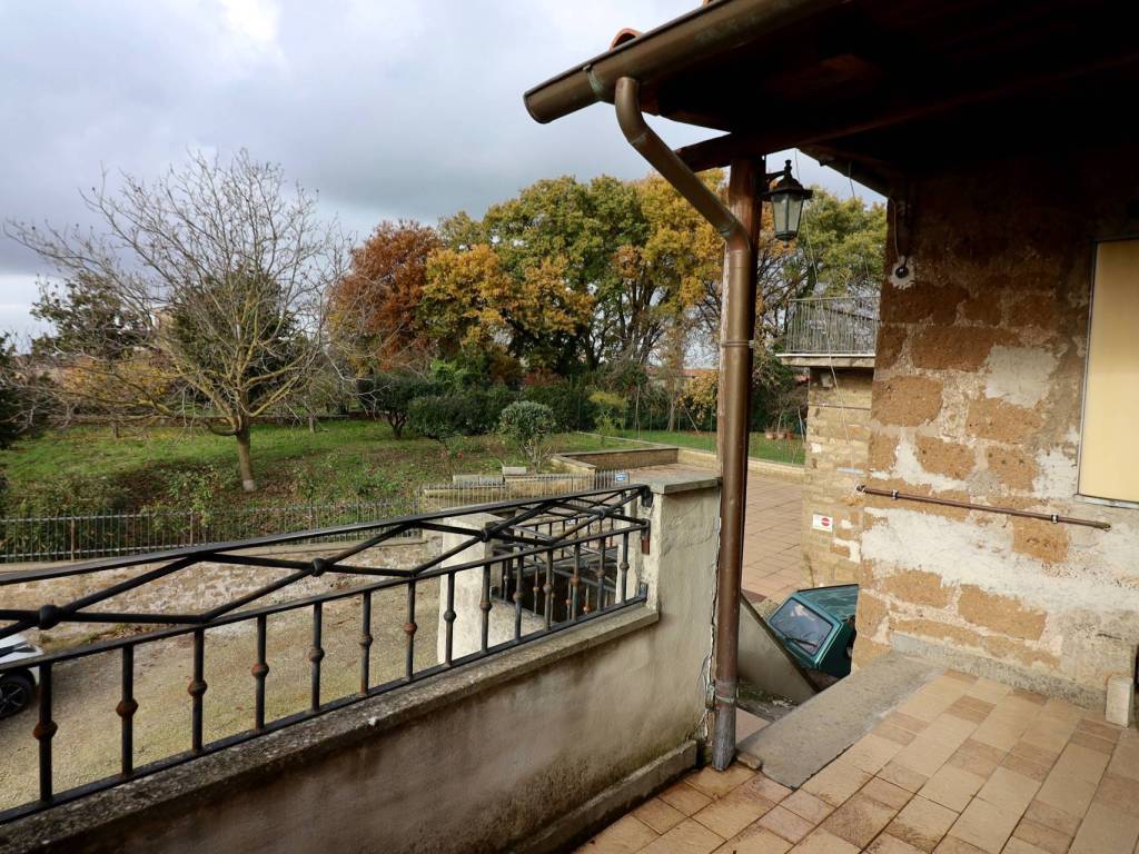 Appartamento a Vetralla in via campogiordano - Foto 4