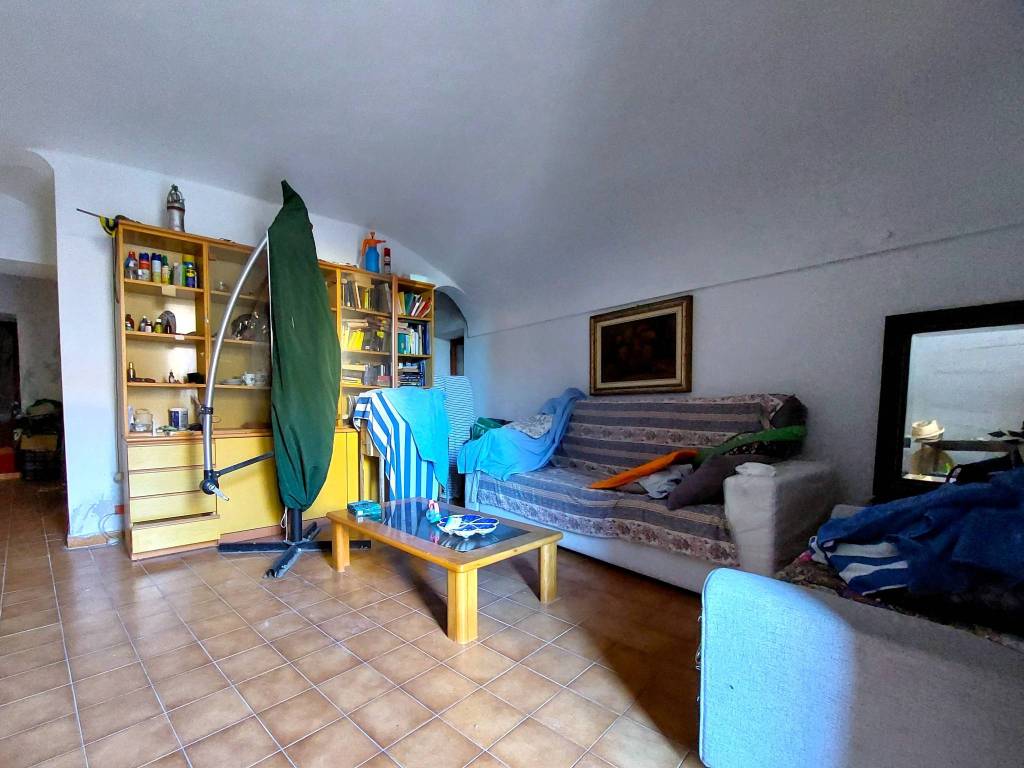 Appartamento a Diano castello in Piazza Giudice, 8 - Foto 5