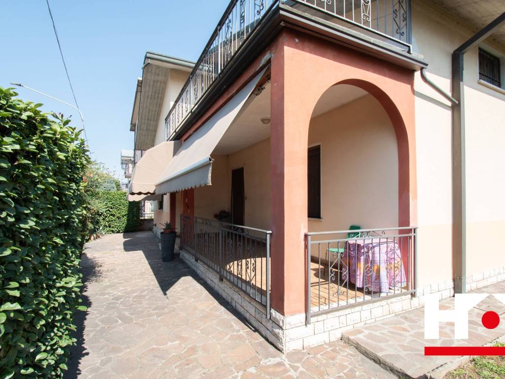 Villa a Lograto in Via 4 Novembre, 44 - Foto 3