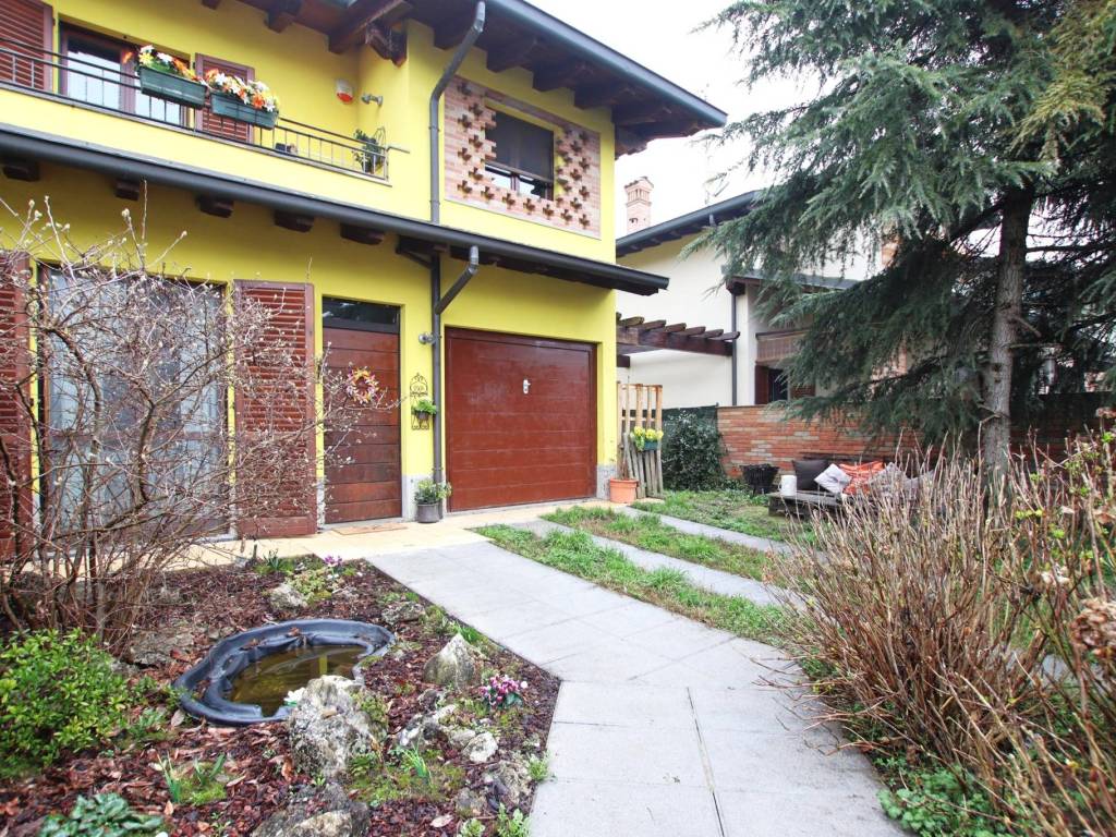 Villetta a schiera a Massalengo in Via Papa Giovanni Paolo II, 27 - Foto 2