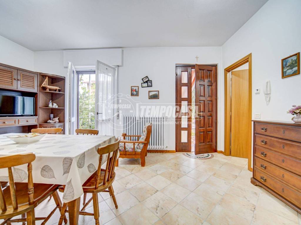 Appartamento a Ternate in Via Monte Rosa - Foto 4