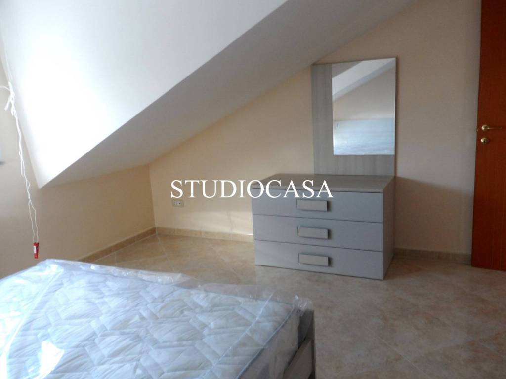 Attico / mansarda a San nicola la strada - Foto 3